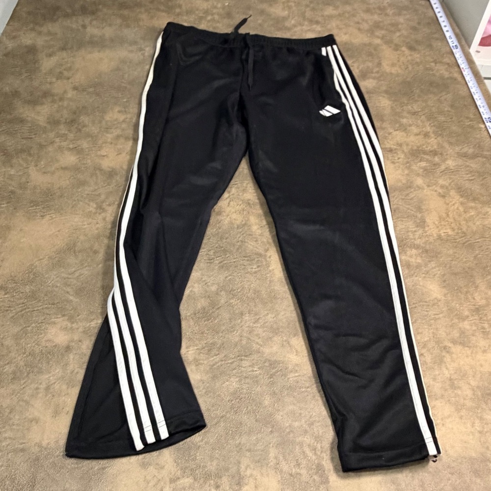 Adidas Track Pants Mens XL Black Slim Fit 3-Stripe Zipper Cuff JP2529 NWOT